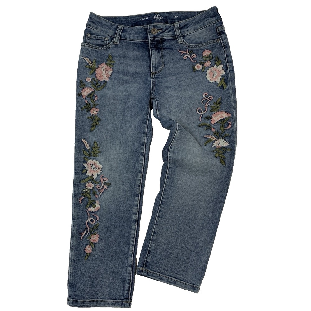 St. John's Bay Floral Embroidered Capri Jeans Womens 4P Petite Medium Wash